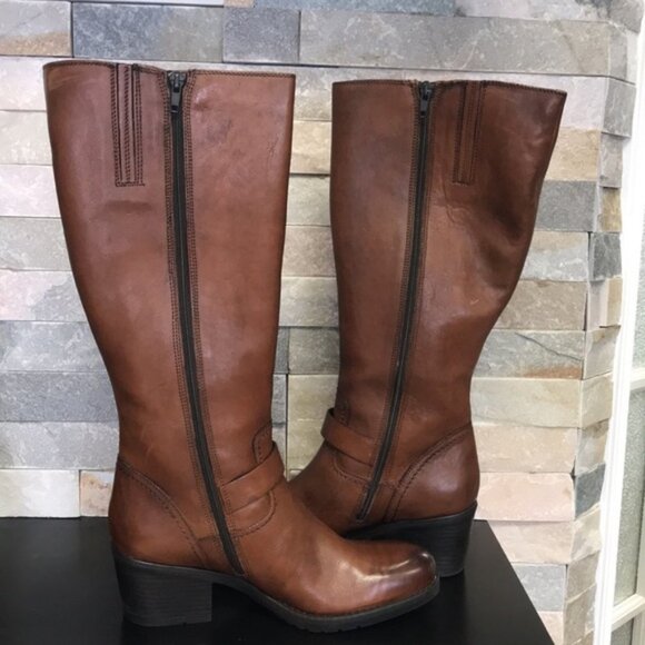 Clarks Maymie Stellar Knee High Boot (22) - Picture 6 of 13